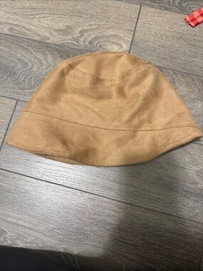 Camel Suede-Style Bucket Hat